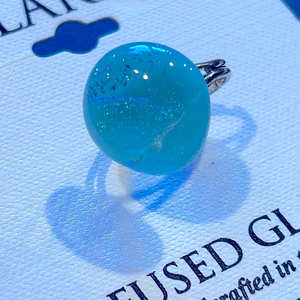 Fused glass ring